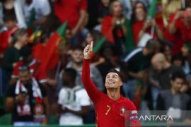 Ronaldo borong dua gol, Portugal kandaskan Swiss 4-0 Page 1 Small