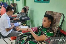 Kodim Pamekasan gelar donor darah bantu kekurangan stok PMI