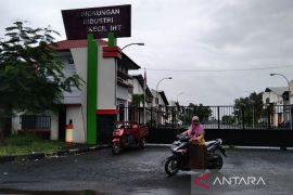 Kudus bangun sentra industri hasil tembakau kapasitas 25 gudang