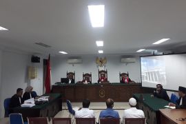 JPU tuntutan terdakwa korupsi dermaga 8 tahun 6 bulan penjara