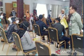 137 UKM dan Koperasi  dapat pelatihan laporan leuangan dan mebel