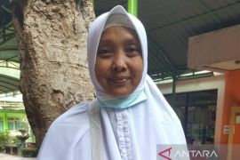 Perempuan asal Magetan berangkat haji tanpa sangu sepeser pun dari rumah