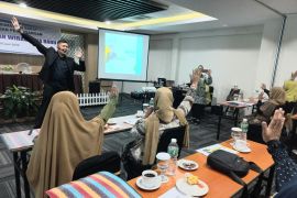 Pelatihan penumbuhan wirausahawan demi 100.000 Pengusaha Muda Sumbar digelar di Bukittinggi