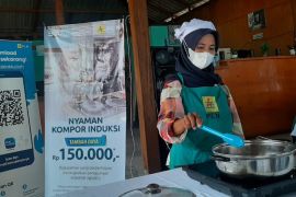 PLN NTB berikan edukasi UMKM kuliner gunakan kompor listrik ramah lingkungan