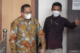 Dodi Reza Alex Noerdin Memberikan Keterangan Sebagai Terdakwa Page 2 Small