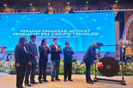 Ketua MPR: Kemajuan teknologi bukan musuh profesi advokat