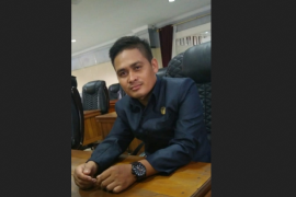 Legislator Sintang minta desa lebih kreatif ciptakan produk unggulan