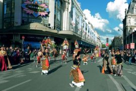 Produk hasil UMKM Indonesia di #ShopeeJAVAinPARIS sukses jadi primadona