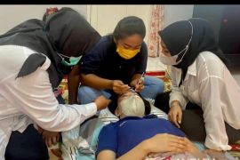 Napi lapas perempuan Palembang dilatih rias wajah