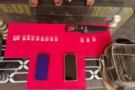 Polres Bangka Barat ringkus dua pemuda diduga edarkan sabu-sabu