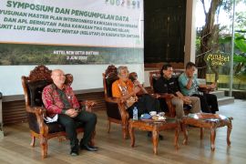 Symposium penyusunan Master Plan Interkoneksi Kawasan Hutan Negara - Kawasan KLUTAP