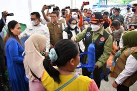 Ada senyum dibalik bencana alam Mamuju