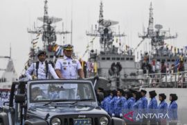 Komandan STTAL kini dijabat Kolonel Laut (E) Dr. Mukhlis