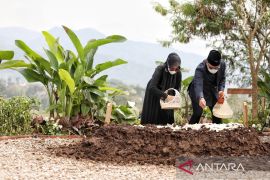 Pemprov Jabar sebut Ridwan Kamil akan kembali bekerja pada Kamis