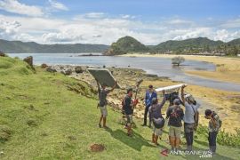 Film juga bisa berfungsi sebagai media promosi pariwisata