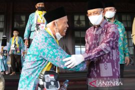 Sutarmidji lepas 1.139 CJH asal Kalimantan Barat