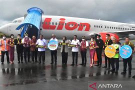 Boeing 737-800 Lion Air mulai layani penerbangan Ambon - Langgur,  peluang tingkatkan sektor perikanan & pariwisata