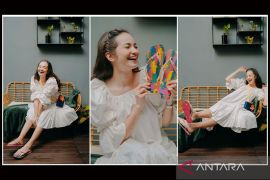 Kasus Enzy Storia dan Bea Cukai soal tas yang dikirimnya terkena pajak mahal