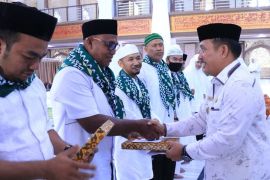 Dua tahun menanti, calon haji Subulussalam akhirnya diberangkatkan ke tanah suci
