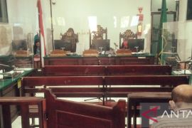 Jaksa cecar saksi kasus korupsi Bursel yang mengaku ditekan penyidik KPK, begini penjelasannya