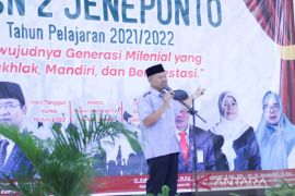 Bupati mengapresiasi prestasi Madrasah Tsanawiyah Negeri 2 Jeneponto