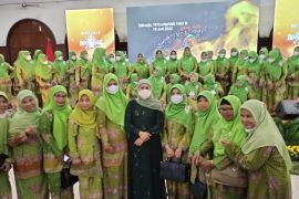 Khofifah ajak Muslimat NU Sidoarjo lakukan transformasi digital UMKM