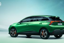 MG perkenalkan "crossover" listrik