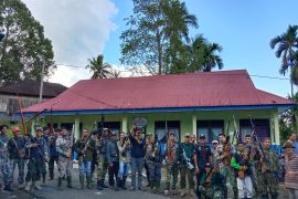 Perbakin Agam bantu kendalikan hama tanaman milik warga