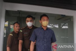 Majelis Hakim putuskan tahan terdakwa korupsi tambang bauksit di Bintan