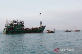 Dua fotografer LKBN Antara Biro Aceh juara lomba foto imigran