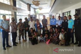 Timor Leste deportasi sembilan WNI