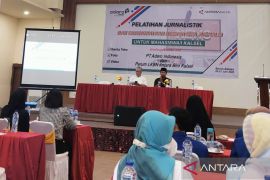 LKBN ANTARA - PT Adaro gelar pelatihan jurnalistik untuk mahasiswa Kalsel
