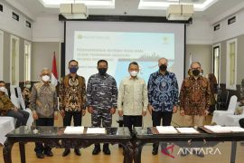 Kontrak bagi hasil penawaran blok migas capai 12,14 juta dolar AS