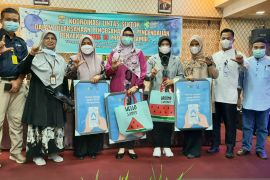 Dinkes Provinsi Jambi dan Unicef lakukan evaluasi capaian imunisasi anak