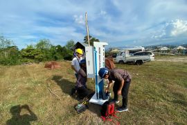 Sukseskan MXGP Samota, PLN pasang SPLU di dua lokasi camping ground
