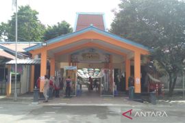 Kebutuhan pakan satwa  TSTJ terpenuhi selama tutup sementara