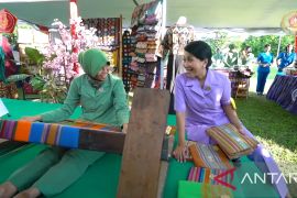 Ketum Dharma Pertiwi bangga anggota hasilkan beragam kerajinan tangan
