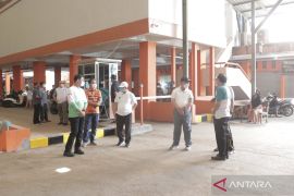 Pemkab HSS kaji alterlatif lokasi parkir  Pasar Los Batu