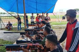 Perbakin Agam adakan Kapolres Cup cari bibit atlet menembak