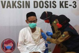 606.000 warga Kabupaten Cirebon telah divaksinasi penguat