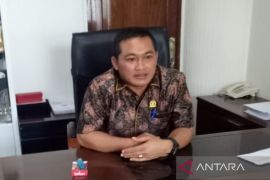 Deny Hendro dukung pengembangan objek  wisata Pantai Sekoyang