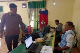 Tim molduk Disdukcapil turun desa tingkatkan pelayanan ke masyarakat