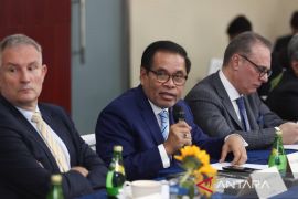 Dubes Djauhari Oratmangun umumkan dibukanya perbatasan Indonesia di forum global