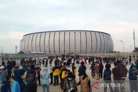 Puncak HUT Ke-495 DKI Jakarta di JIS dihadiri puluhan ribu orang