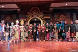 Duta Denpasar berjaya dalam lomba desain dan peragaan busana di PKB