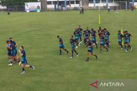 Pelatih Persib puas pemain bugar pada latihan perdana setelah libur 4 hari