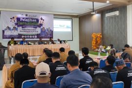 Buka pelatihan jurnalistik, Kata Wabup Jurnalis bukan Jurkam pemilu