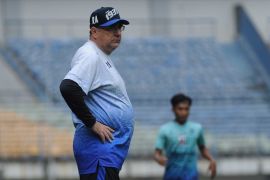 Nick Kuipers dan David da Silva absen bela Persib di perempat final Piala Presiden