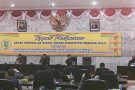 DPRD Inhu paripurnakan dua Ranperda jadi Perda