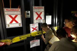 Langgar perda, tiga outlet Holywings di Surabaya disegel Satpol PP